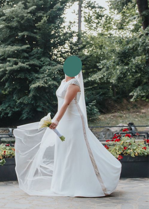 Vand rochie de mireasa Rosa Clara