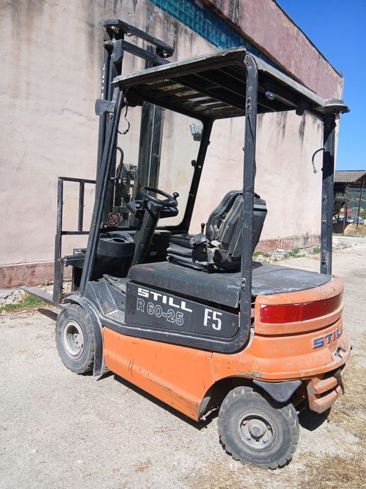 Vând stivuitor STILL R60-25