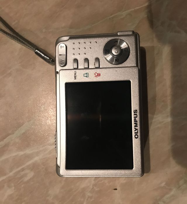 Olympus VG-150 Цифров фотоапарат