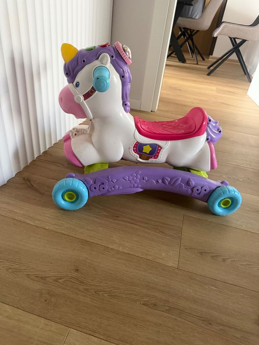 Конче за люлеене и яздене VTech