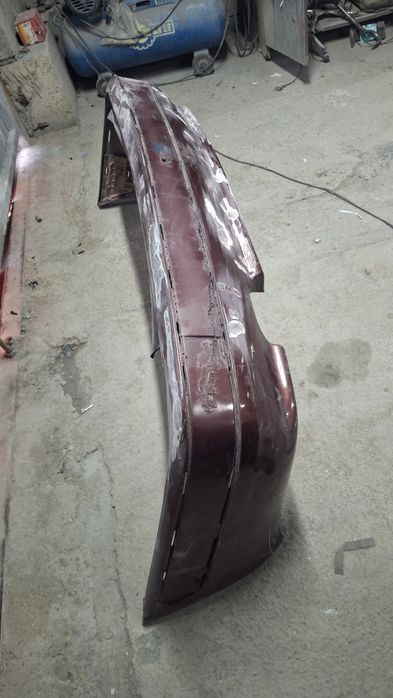 Задний бампер Ауди В4  ОРИГИНАЛ