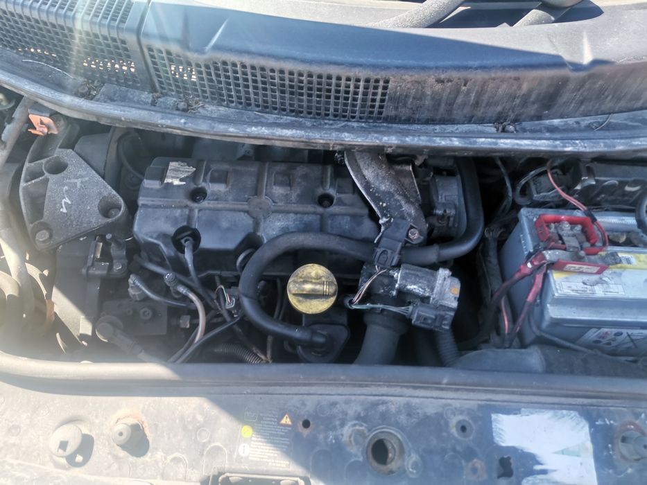 Renault megan scenic 1.9DCI f9q k8 96kw 130кс за части