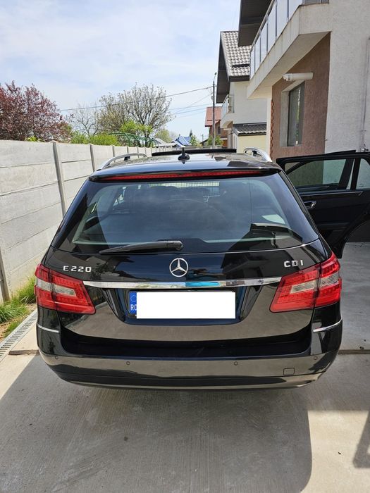 MERCEDES-BENZ E-Class 2011 — imagine 4