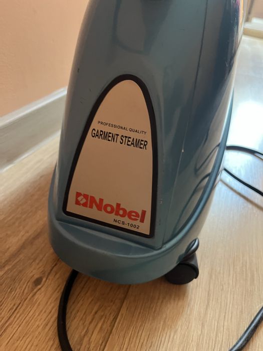 Паровой утюг Nobel