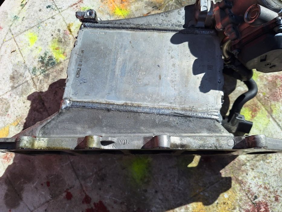 Radiator intercooler 2.0.tdi 150.cp Skoda,VW, Seat,Audi 04L 129 766