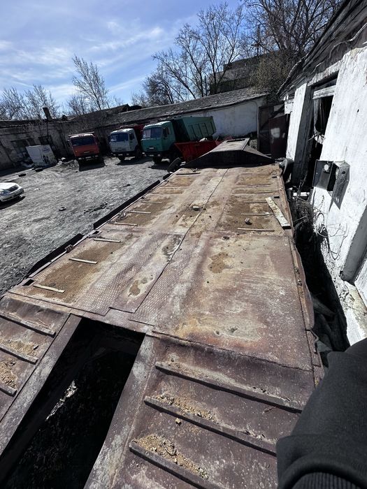 Продам полуприцеп трал 3 ПТ-20