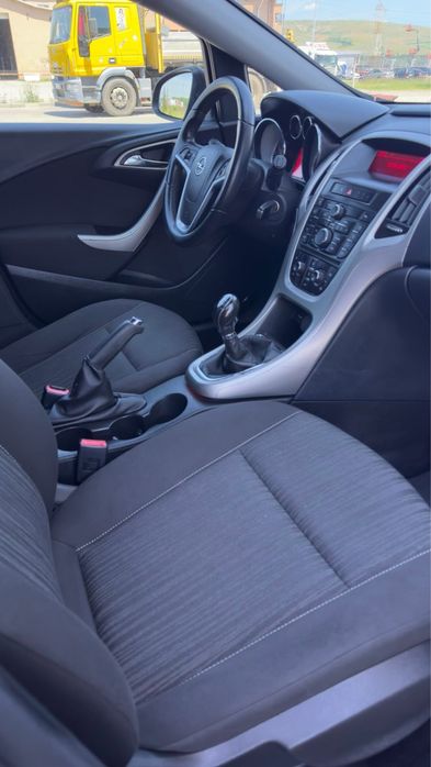 OPEL Astra 2012 — imagine 5