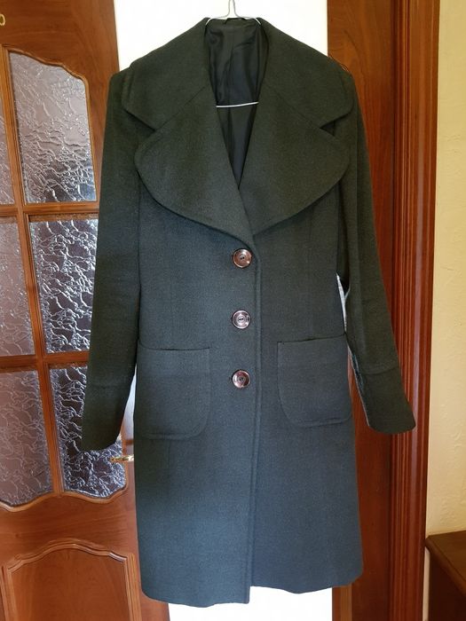 Пальто , плащи женское