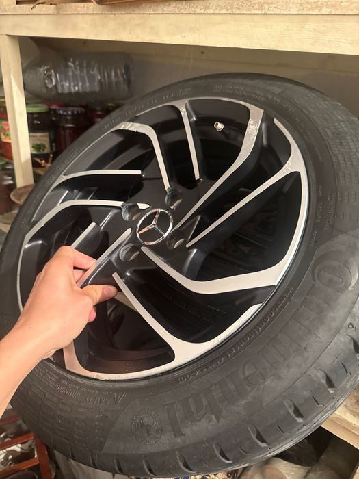 R 15 diska baloni bilan