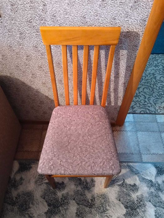 Продам мягкие стулья