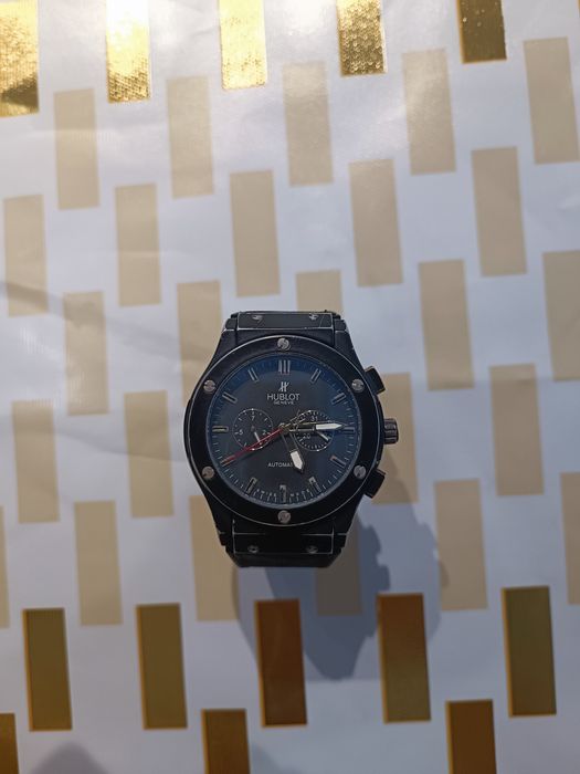 Часы продам мужские