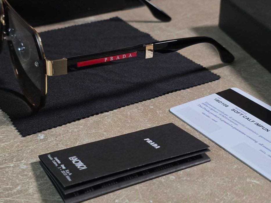 Prada Слънчеви Очила