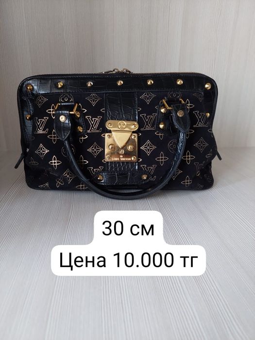 Продам сумочки цены указаны