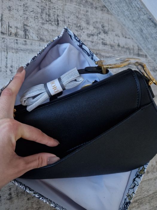 Dior Saddle Bag Black Medium