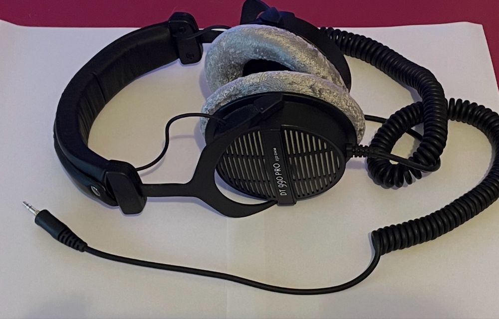 Căști Beyerdynamic DT-990 Pro 250 Ohm, în stare foarte bună