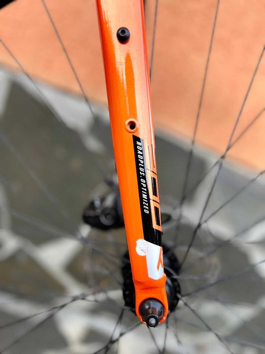 Bicicletă ROCK MACHINE GRAVELRIDE 200 28"  M 54cm