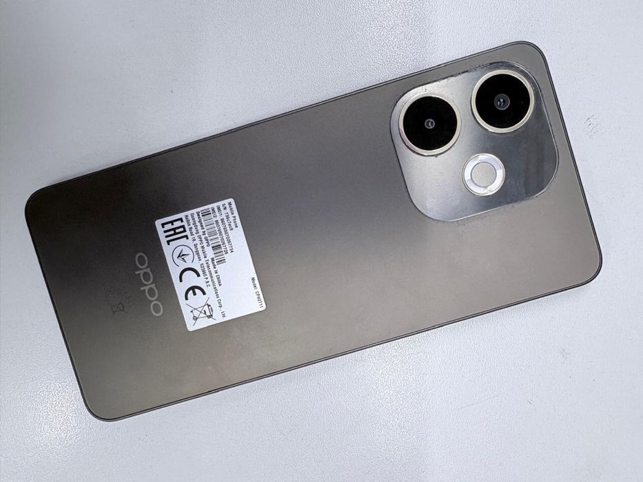 Продам Oppo A 5 Pro