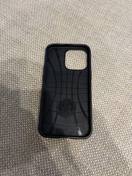 Husa Spigen Liquid Air iPhone 13 Pro