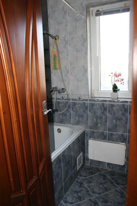 Дава се под наем Тристаен апартамент в Варна, м-т Св. Никола - 90 кв.м за 484.5 € - Снимка #8