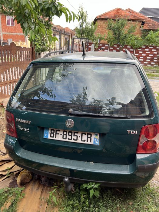 Vând passat b5 19 tdi