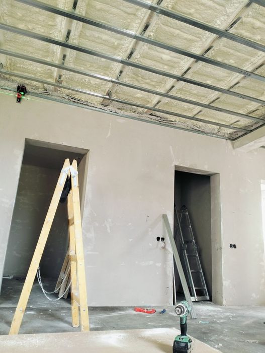 Tencuiala mecanizata