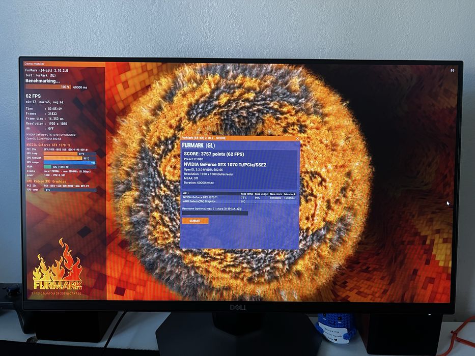 Vand PC de gaming cu 1070ti 16GB RAM Ryzen 5 5600G