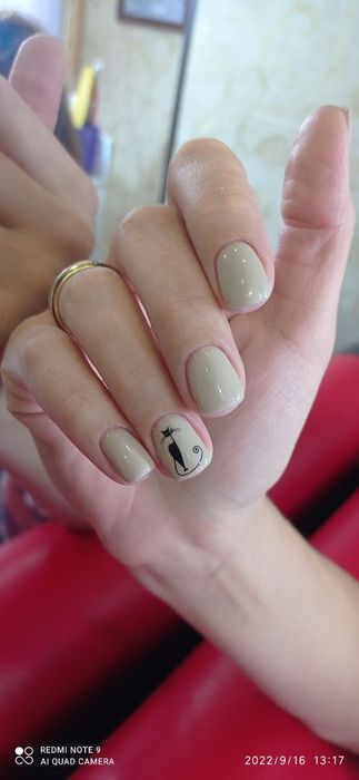 Услуги маникюра ,педикюра