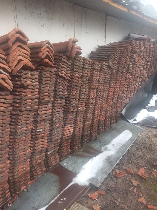 Продавам Стари Керамиди