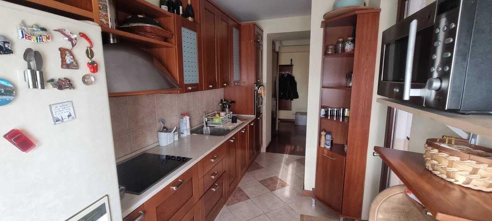 Двустаен имот в кв.Света Троица.