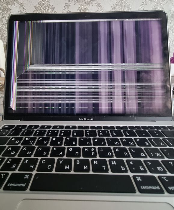 MacBook m1 256 gb 86 akb