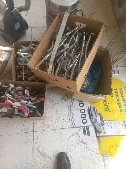 Даром .бесплатно срочно.