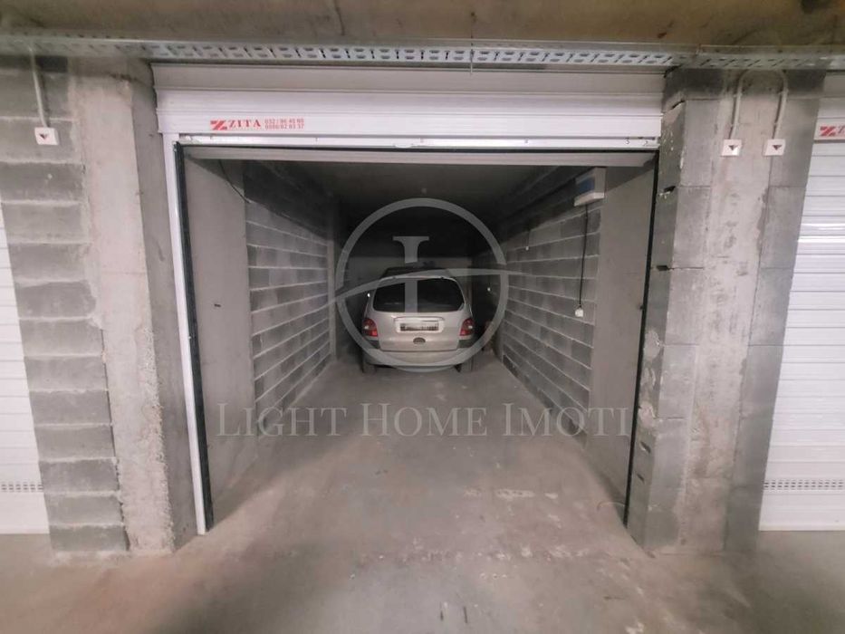 Продава се Тристаен апартамент в Пловдив, Остромила - 124 кв.м за 823 €/кв.м - Снимка #17