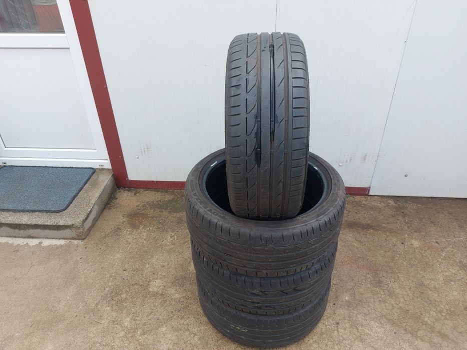 125 lei bucata! Set anvelope de vara 225 40 18 Bridgestone
