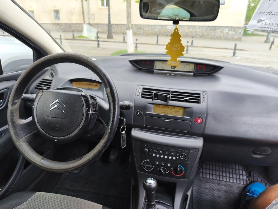 Citroen C4   1.4 benzina