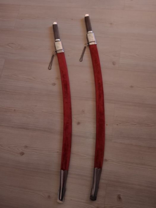 Сабя два броя перфектно състояние