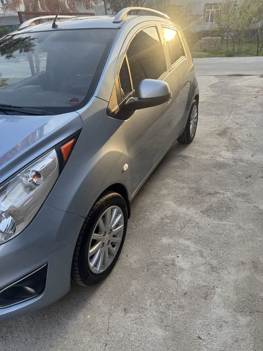 Продам свой Спарк 2020 года выпуска,состояние отличное родной окрас