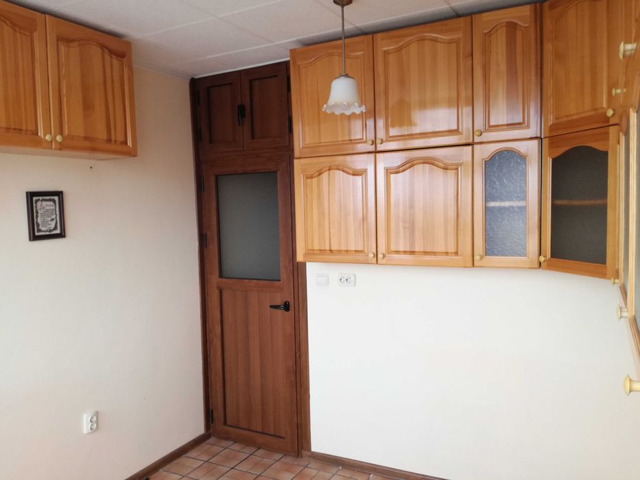 тристаен апартамент в град Казанлък кв. "Васил Левски"