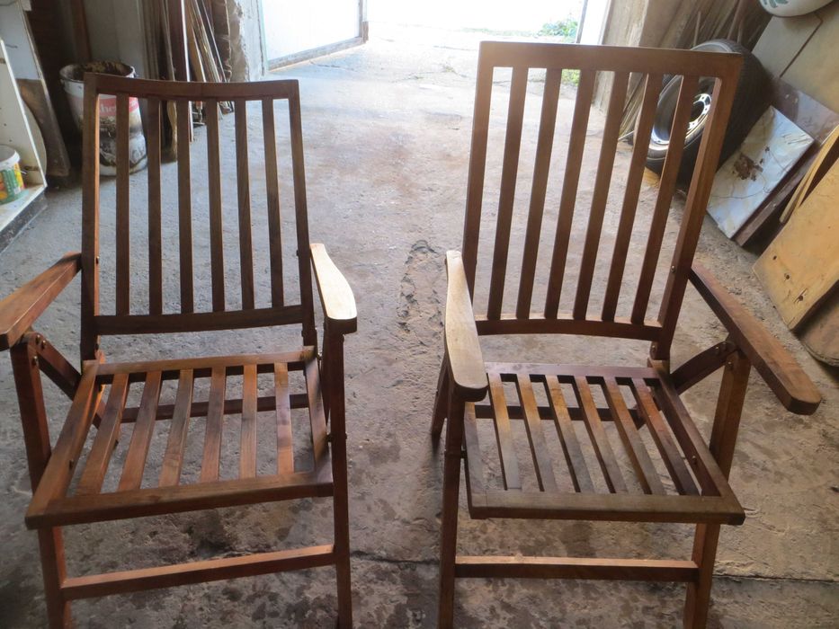 Сгъваеми дървени градински столове