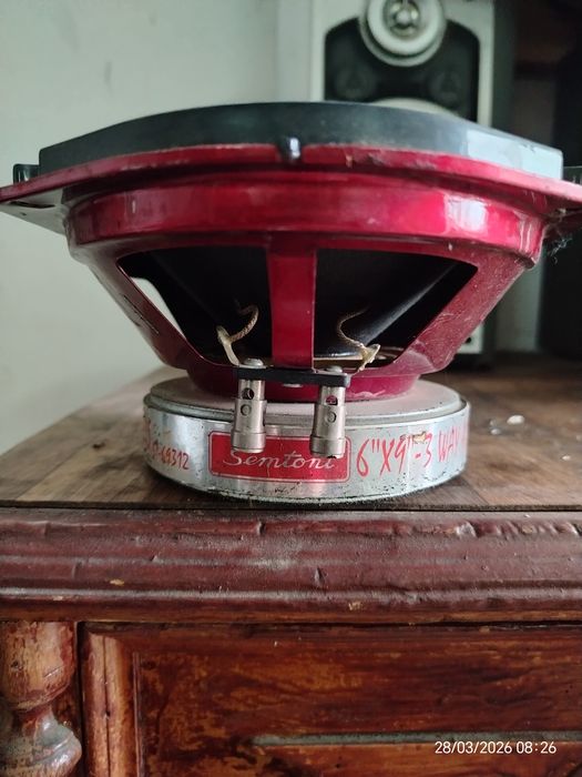 Продам динамик блин