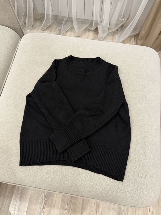 Теплые свитеры