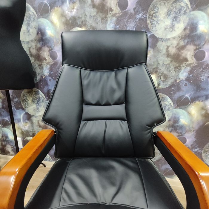 Продам мягкое кресло