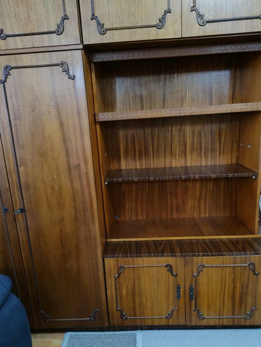 Mobila sufragerie solida anii ‘80