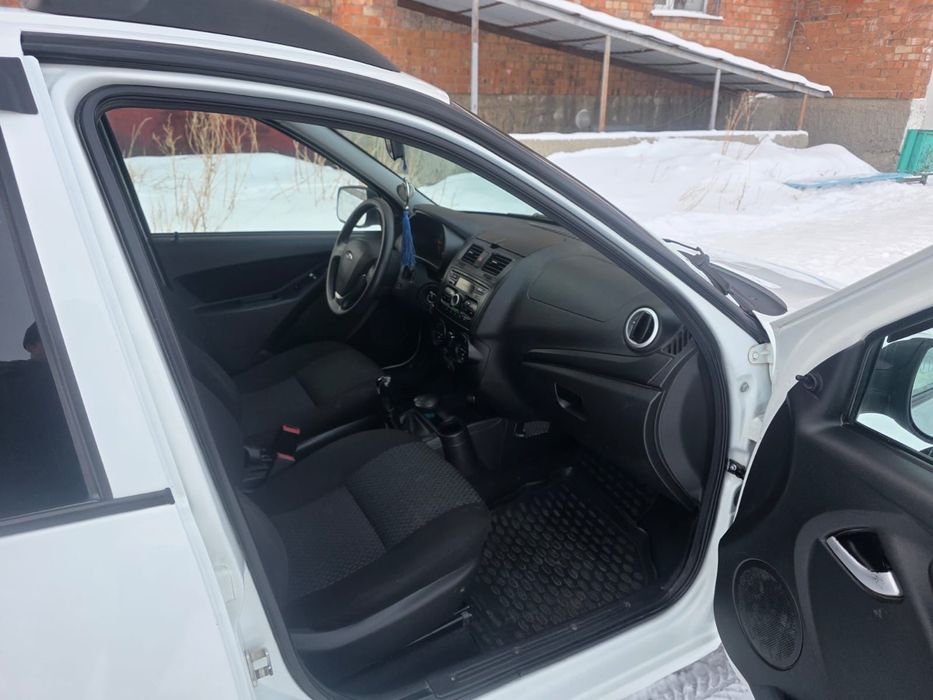 Продам ваз 2194 лада калина