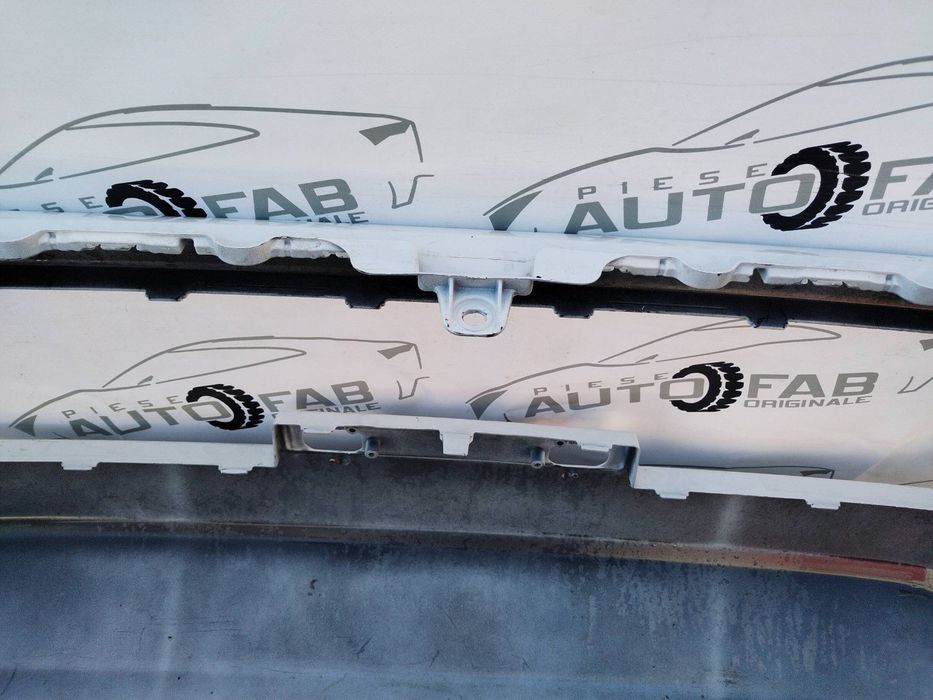 Bara fata Toyota Hilux an 2015-2016-2017