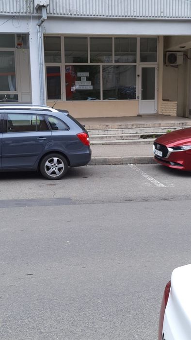 Inchiriez Spatiu Comercial , cartier Zorilor
