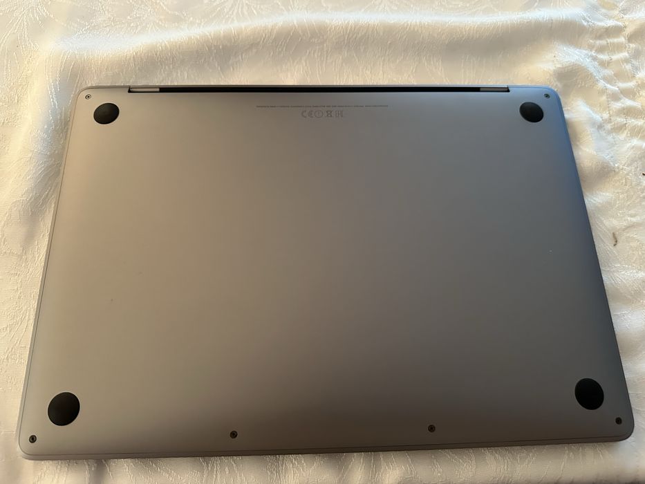 Macbook Pro A1708 8/256