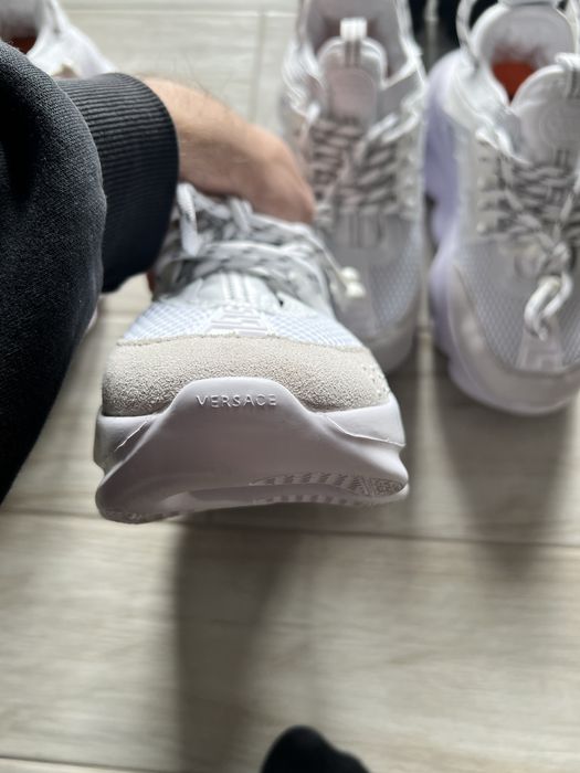 Adidasi Versace Chain Reaction Noi Marime 38 39 40 42 43 Alb Negru