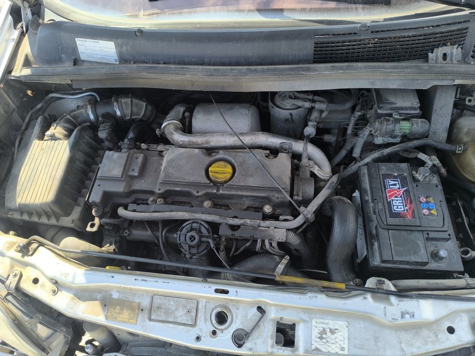 Opel Zafira A 2.0 101к.с. НА ЧАСТИ
