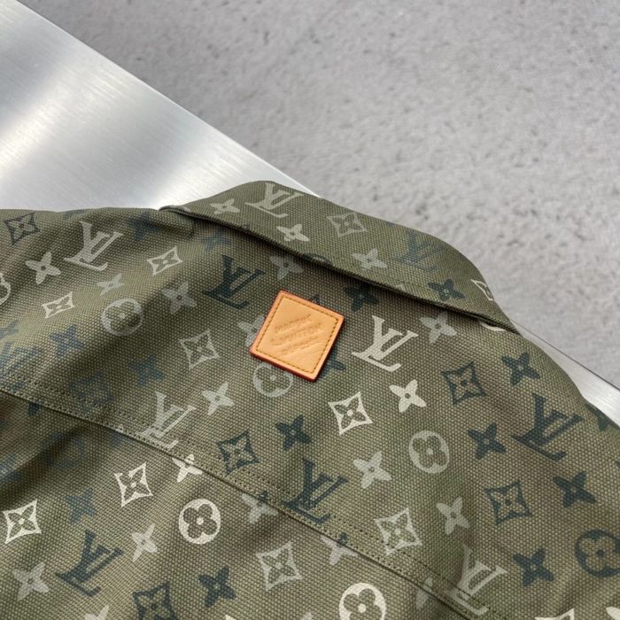 Camasa Louis Vuitton , calitate premium , pe comanda , noua , M