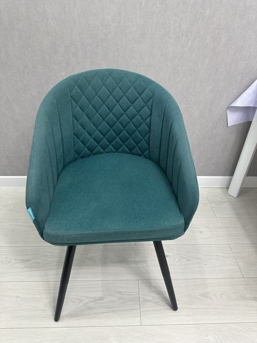 Продаю стильный кухонный стул